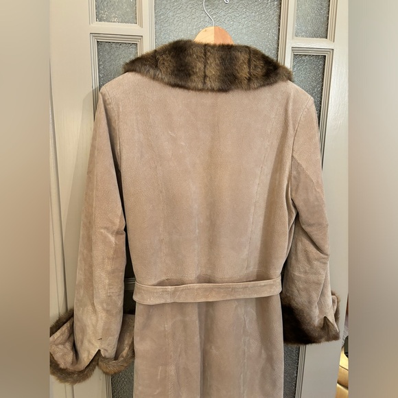 Charlotte Russe tan leather faux fur trim coat - Picture 4 of 5